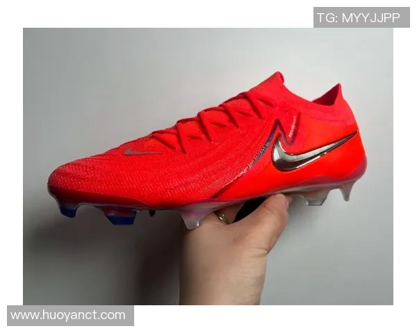 哪位足球明星正在穿着NB足球鞋征战赛场揭秘